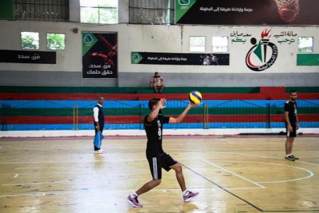  افتتاح دوري الراحل أحمد القدوة للكرة الطائرة بفوز شاق للكرامة على حساب الوفاق